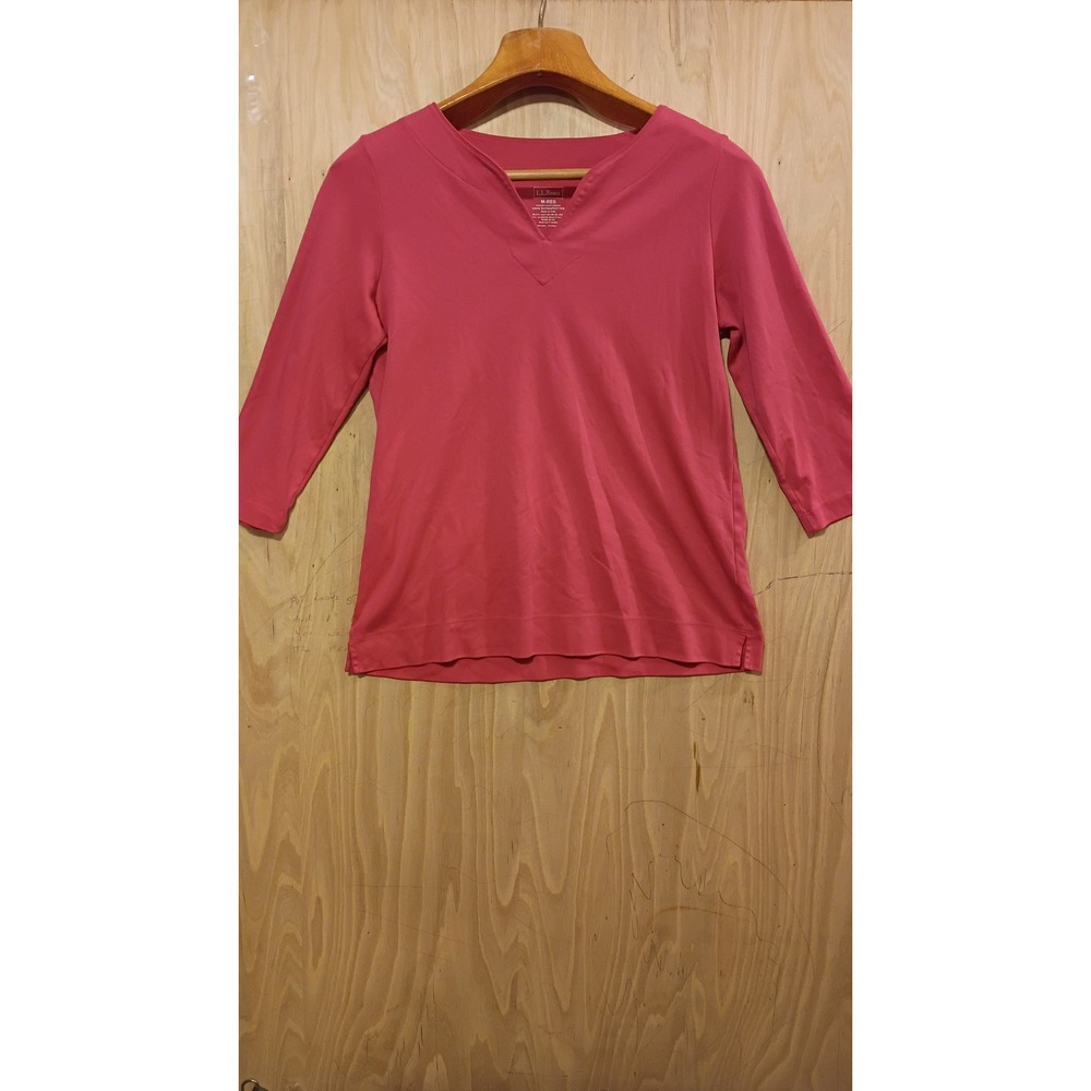 LL Bean Pink Supima Cotton V-Neck 3/4 Sleeve Size Medium Normcore, Grandmacore.